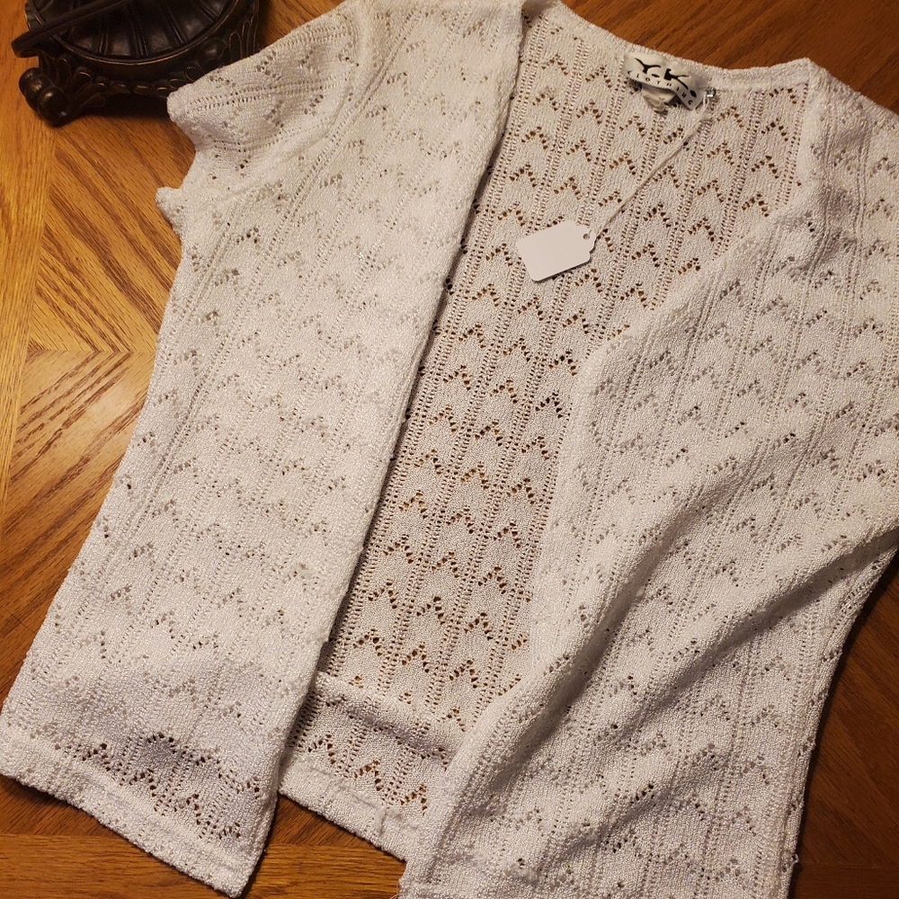 Medium y k clothing shrug